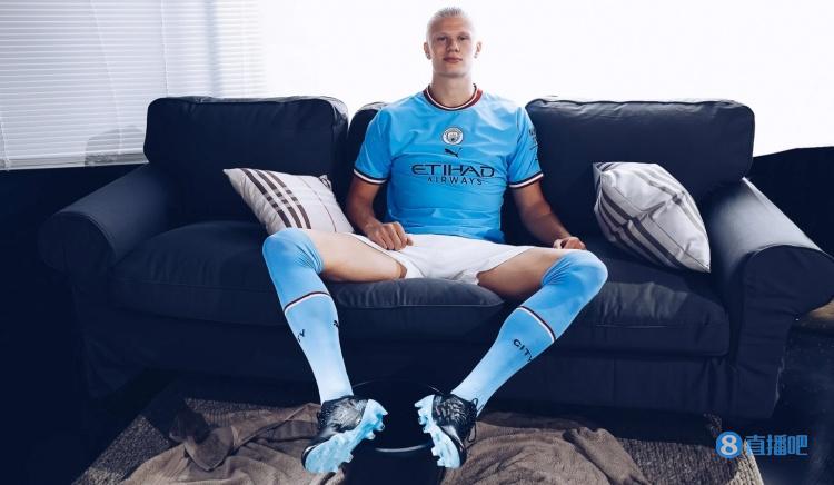 拜仁官方：于帕梅卡诺未进入本轮名单，是因为负荷管理轮休