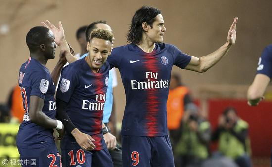 数据全面！王奕博加盟青岛首秀12分5篮板3助攻2抢断