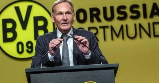 超级铁人！B费休战1个月已是他生涯最长伤病，在曼联5年仅伤缺两场（铁人本色！B费因伤缺阵1个月创生涯最长伤停，曼联五年仅因伤缺席2场）