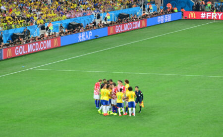 手慢无!罗马诺：曼城想本周敲定塞梅尼奥，红军仍在接触但未报价（罗马诺：曼城力争本周签下塞梅尼奥，利物浦仍在接触但尚未出价）