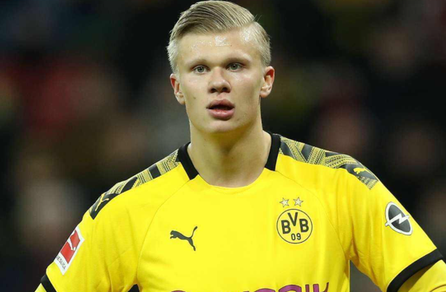 米体：铃木彩艳受伤，帕尔马可以考虑在冬窗前免签一名新门将（米兰体育报：铃木彩艳受伤，帕尔马或在冬窗开启前引进自由身门将）