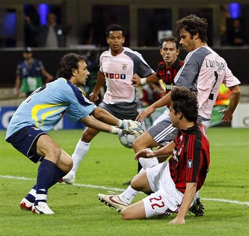 五大联赛各一队跻身欧冠积分榜前五