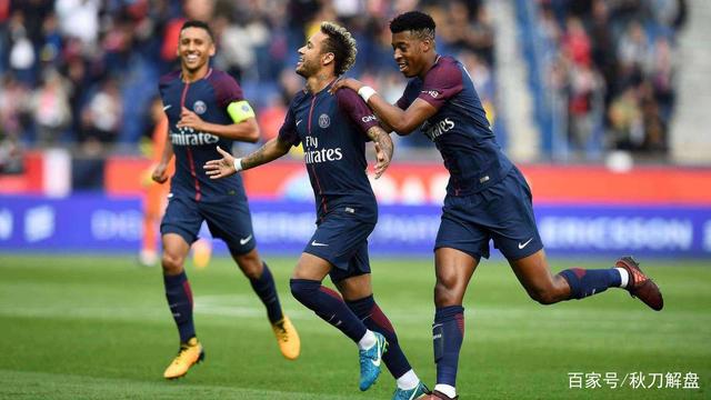 足球巴萨高层称将坚定走年轻化路线