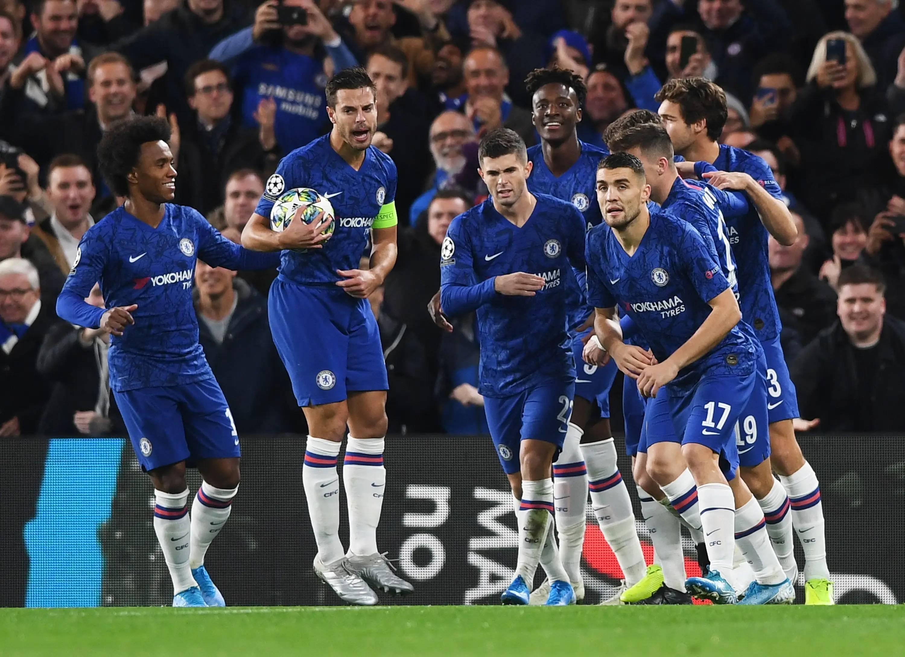 巴萨今夏卖卡萨多免签托马斯引热议