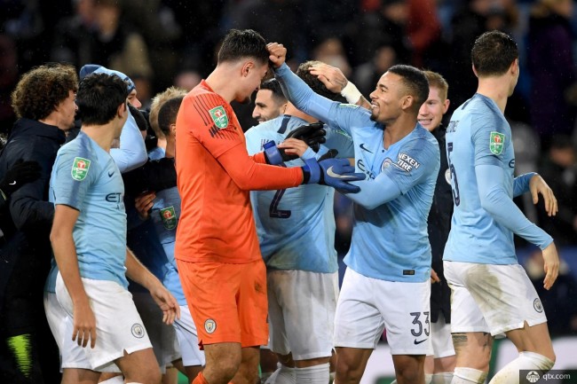 德容：之前哪怕有顶级球星也曾无缘大赛，今天的成果值得珍惜（德容：阵中有巨星也曾错失大赛，如今这份成果更该珍惜）